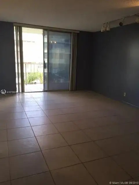 16570 NE 26th Ave # 4E, North Miami Beach FL 33160 photo 3
