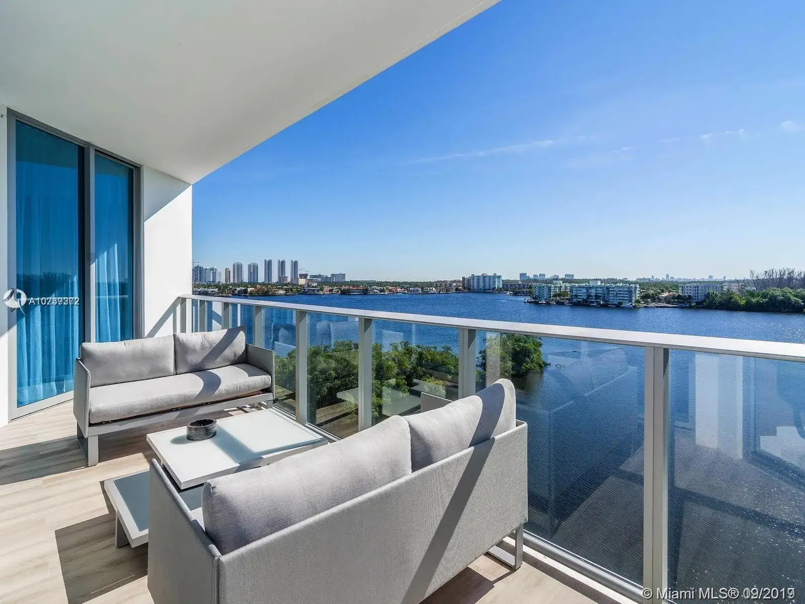 17111 Biscayne Blvd # 706, North Miami Beach FL 33160