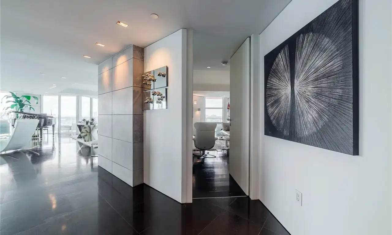 3370 Hidden Bay Dr # 2713, Aventura FL 33180 photo 3