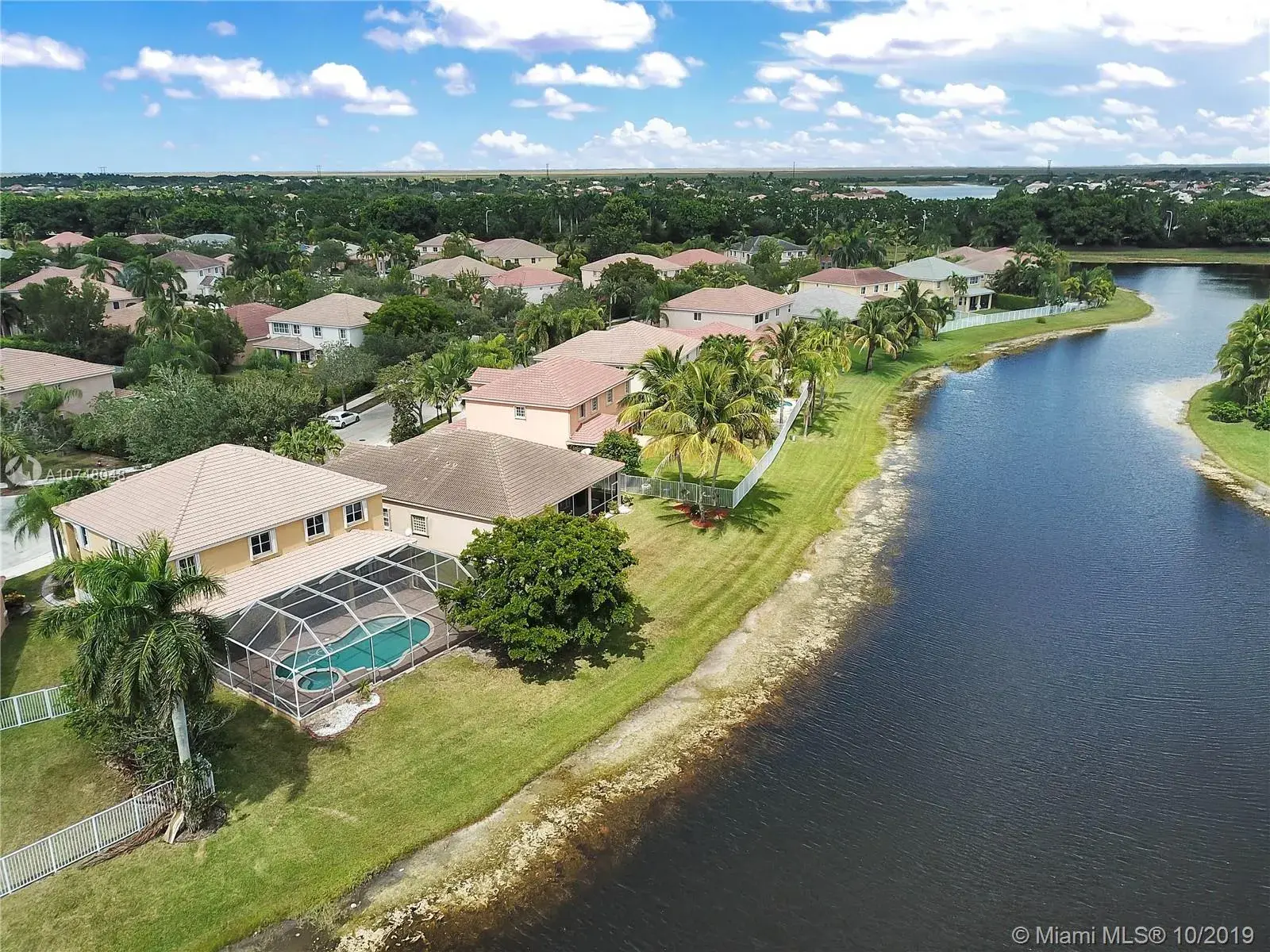 1652 Orchid Bnd, Weston FL 33327