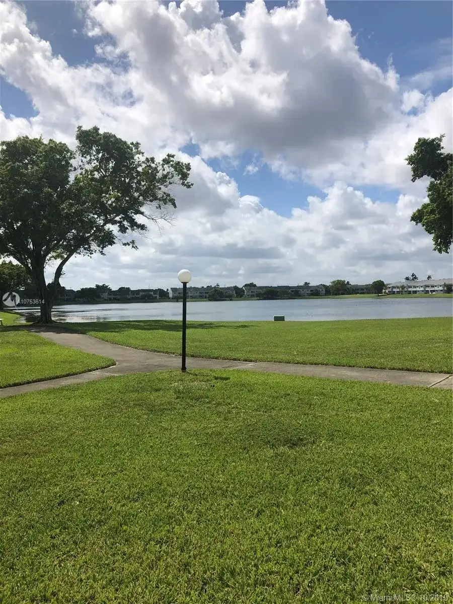 3461 NW 44th St # 102, Oakland Park FL 33309 photo 5