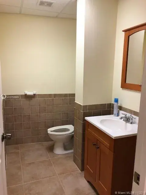 3418 N Ocean Blvd, Fort Lauderdale FL 33308