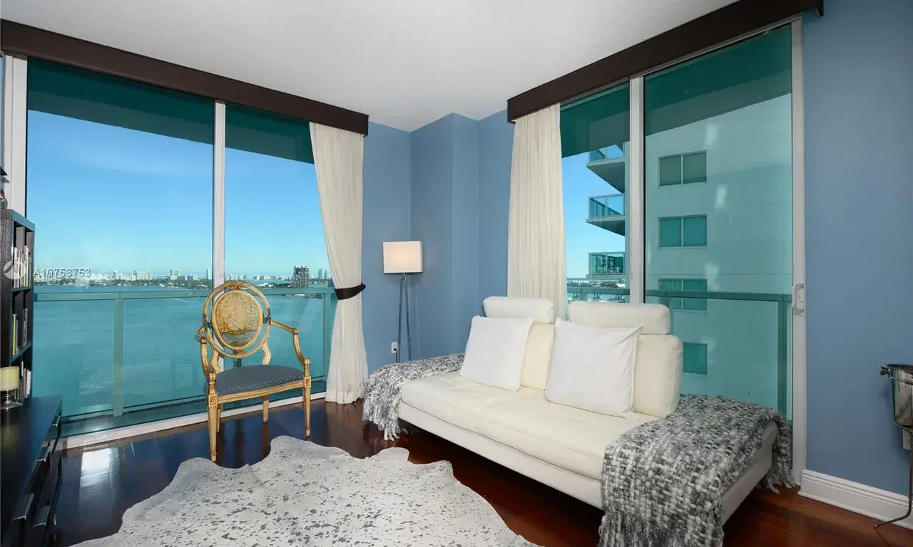 1900 N Bayshore Dr # 1401, Miami FL 33132