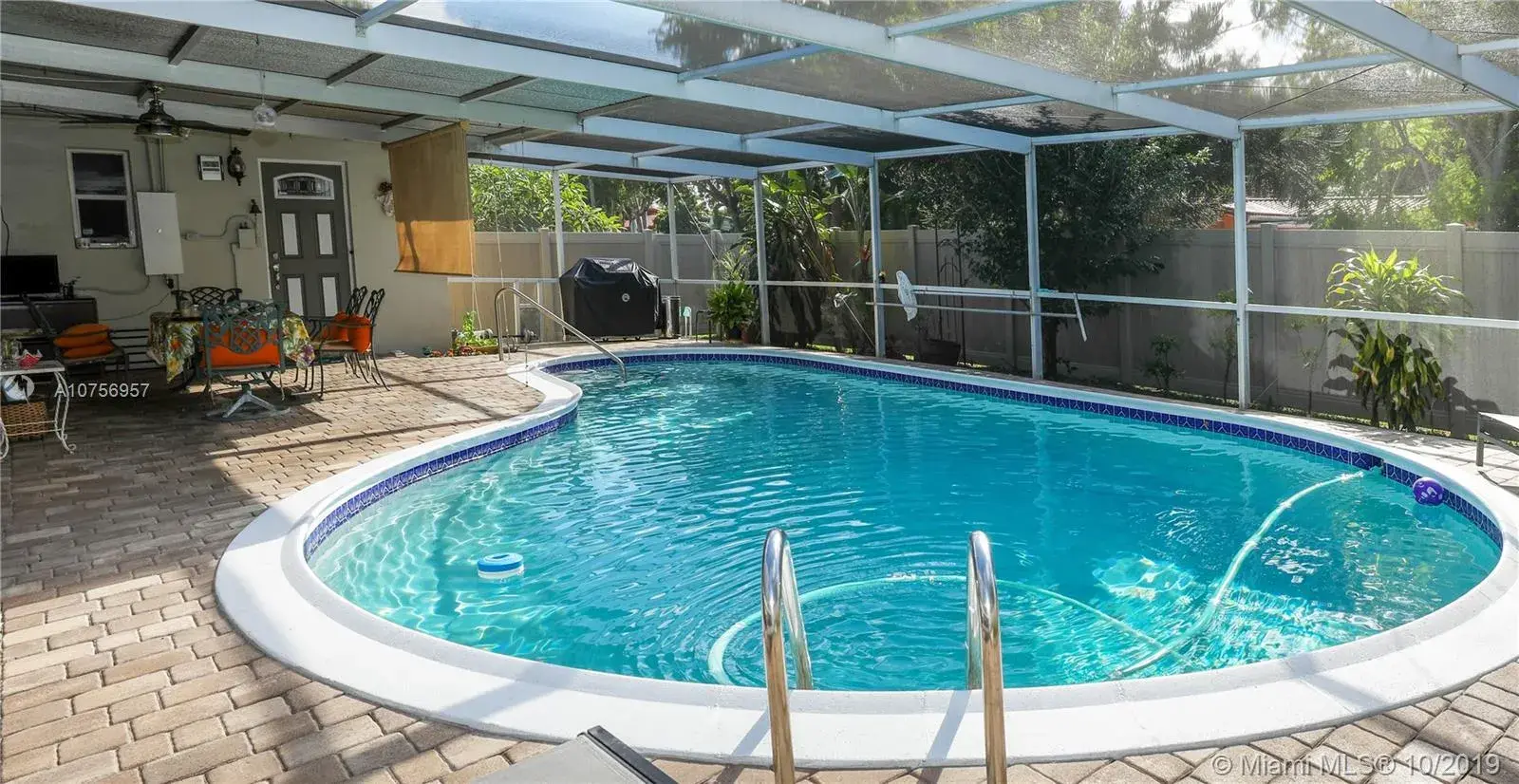4 bedroom 3 bath Residential for sale at 1321 S 16th Ave, Hollywood FL 33020