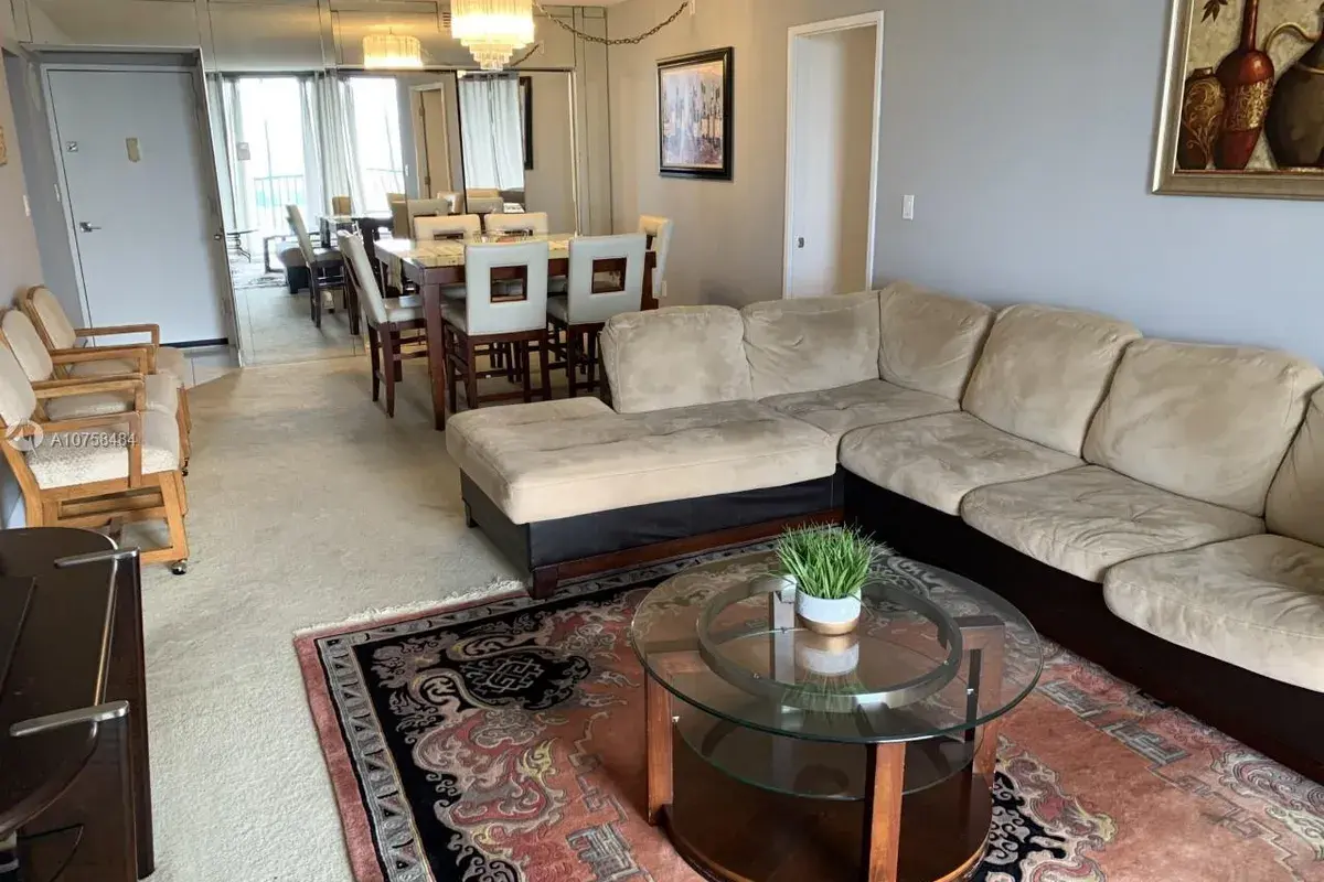 3701 N Country Club Dr # 1104, Aventura FL 33180