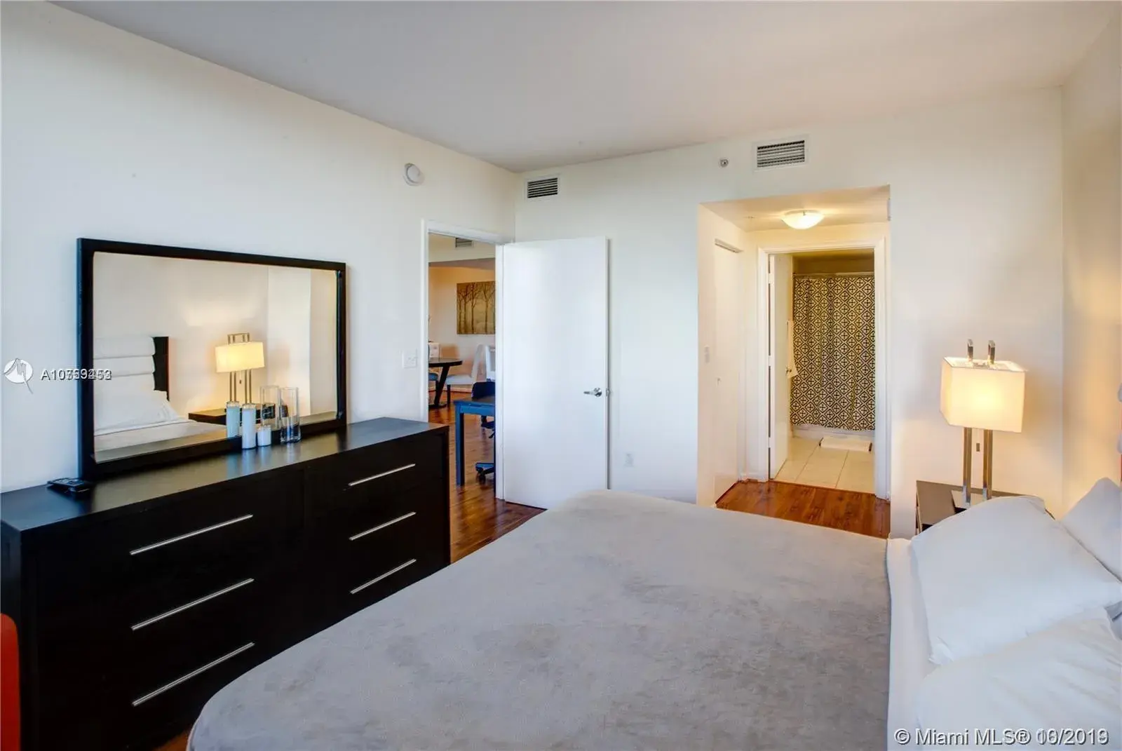 18800 NE 29th Ave # 302, Aventura FL 33180