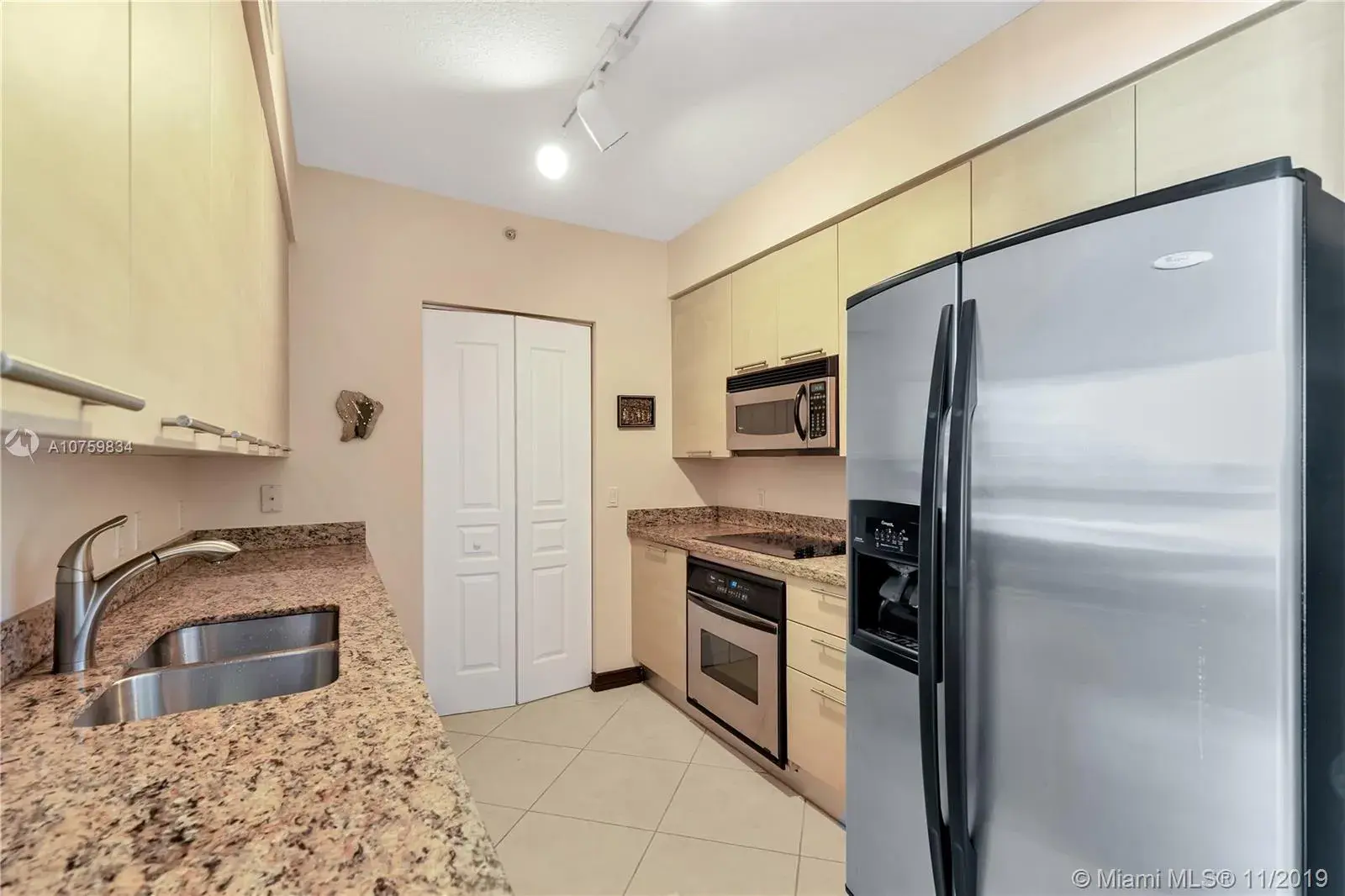 350 SE 2nd St # 1520, Fort Lauderdale FL 33301