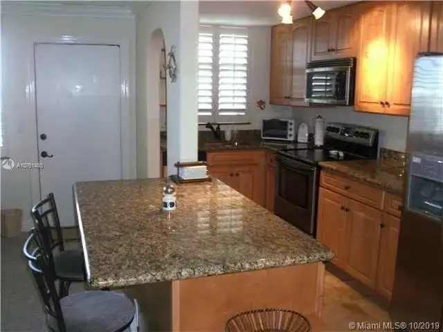104 Paradise Harbour Blvd # 507, North Palm Beach FL 33408 photo 2