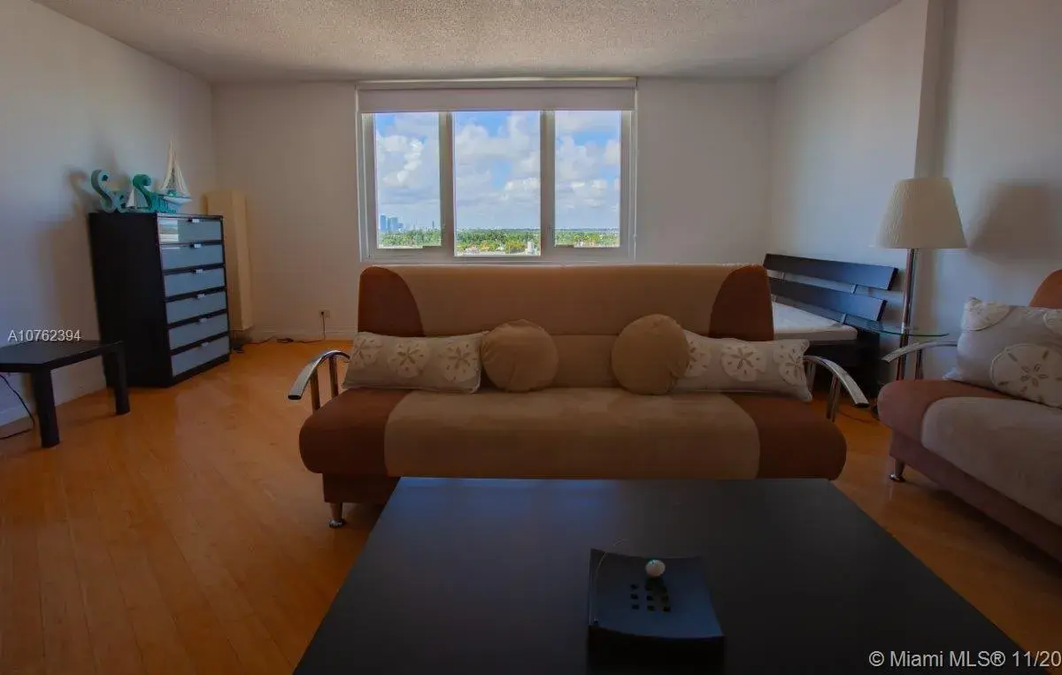 2301 Collins Ave # 1036, Miami Beach FL 33139