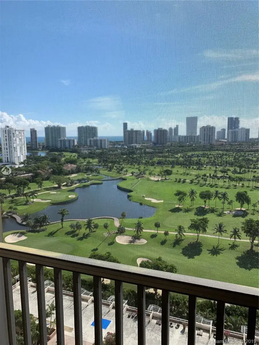 20301 W Country Club Dr # 2326, Aventura FL 33180