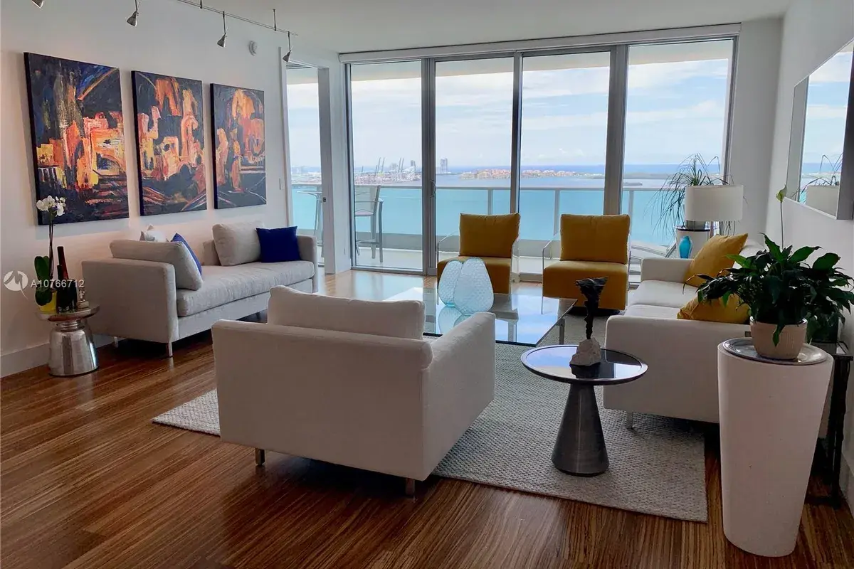 1331 Brickell Bay Dr # 3307, Miami FL 33131