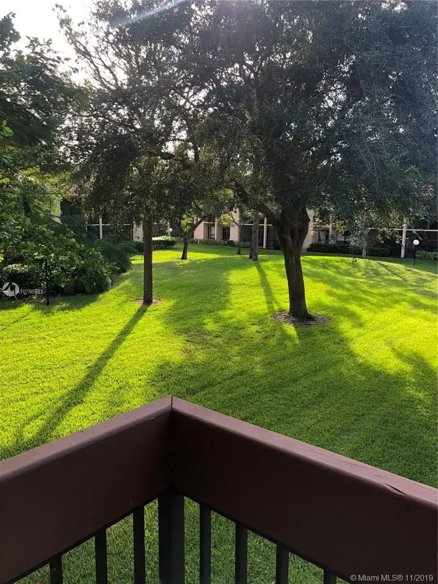 2241 SW 15th St # 212, Deerfield Beach FL 33442 photo 2