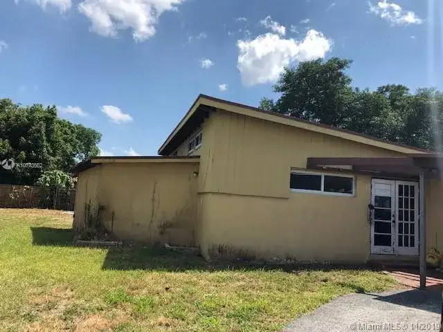 6422 SW 24th St, Miami FL 33155 photo 5