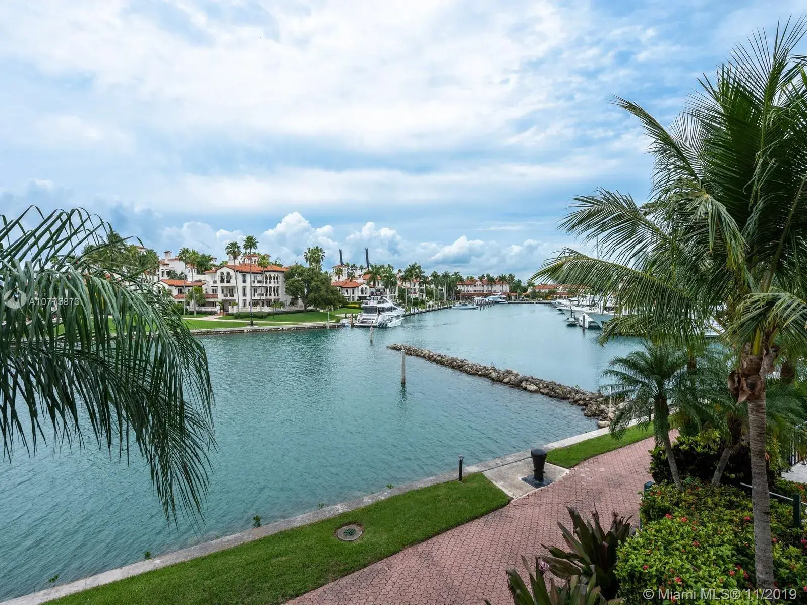 2428 Fisher Island Dr # 5208, Miami Beach FL 33109