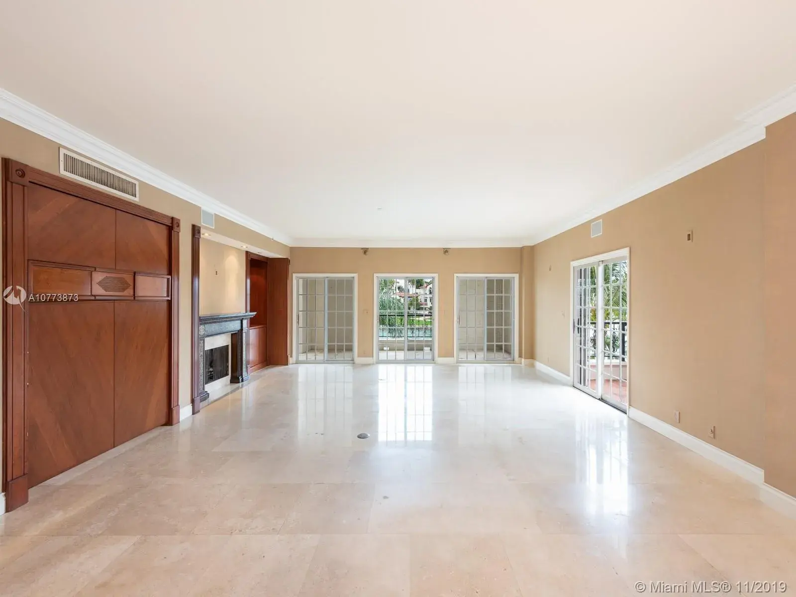 2428 Fisher Island Dr # 5208, Miami Beach FL 33109