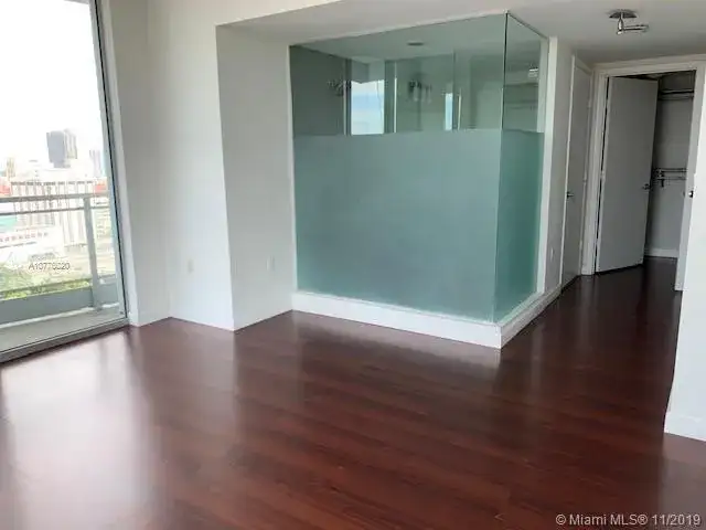 92 SW 3rd St # 2010, Miami FL 33130 photo 4