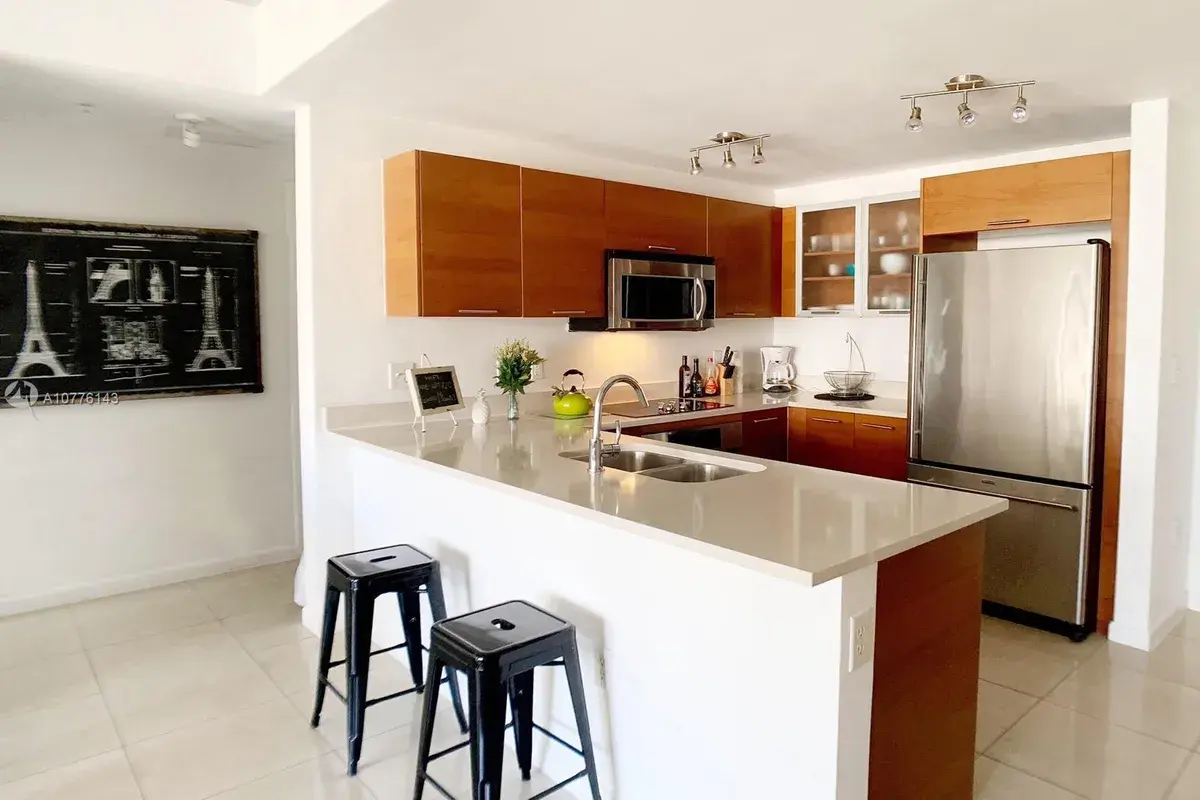 3250 NE 1st Ave # 720, Miami FL 33137