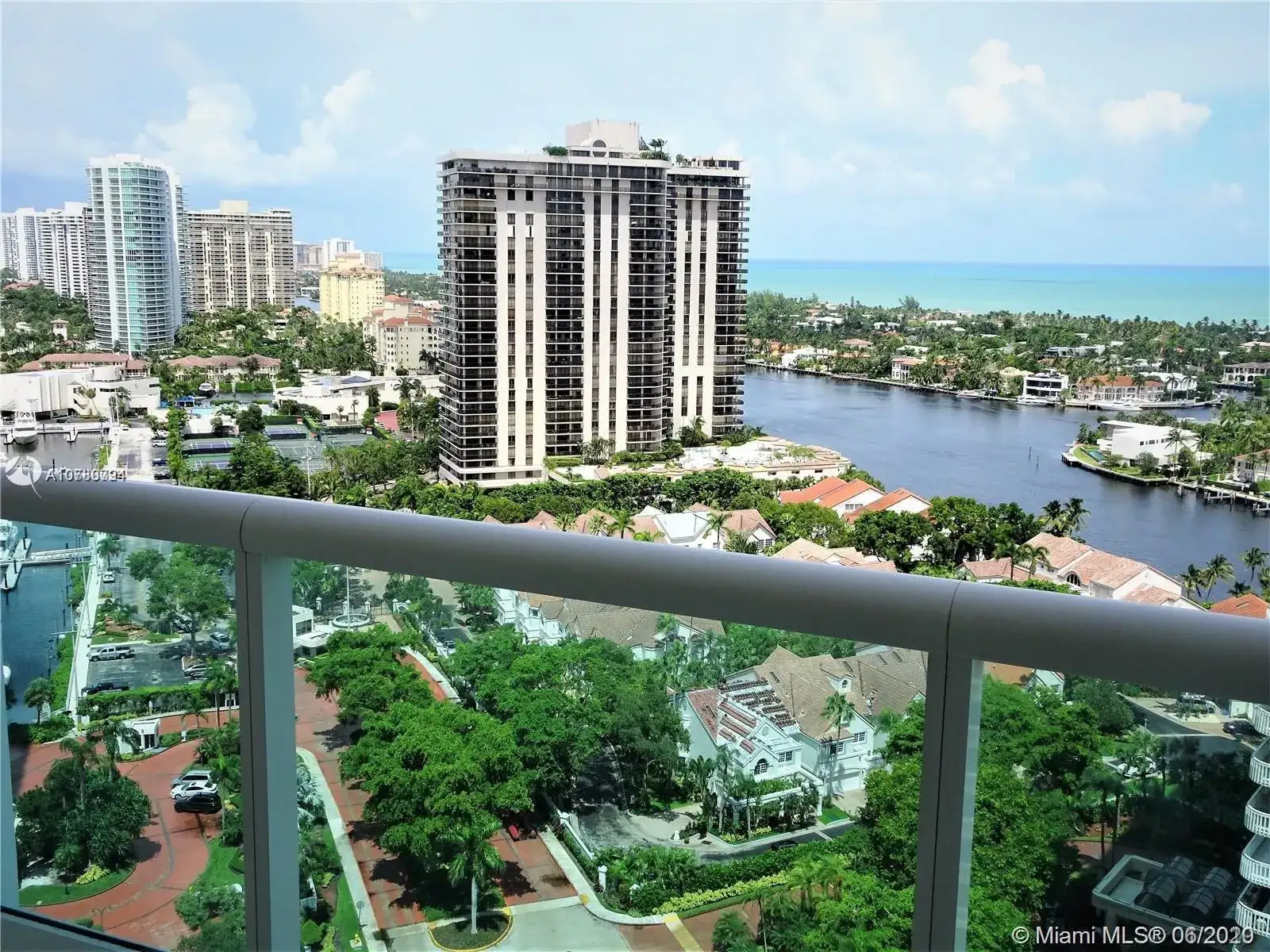 19400 Turnberry Way # 2032, Aventura FL 33180 photo 2
