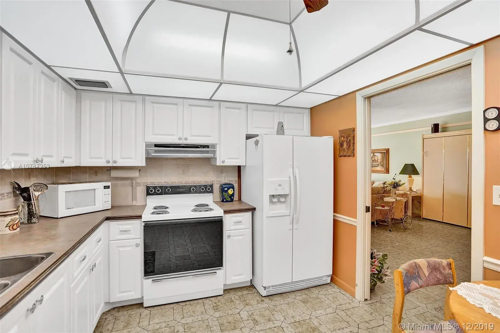 1601 S Ocean Dr # 105, Hollywood FL 33019