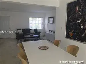 794 NW 45th St, Miami FL 33127