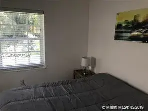 794 NW 45th St, Miami FL 33127