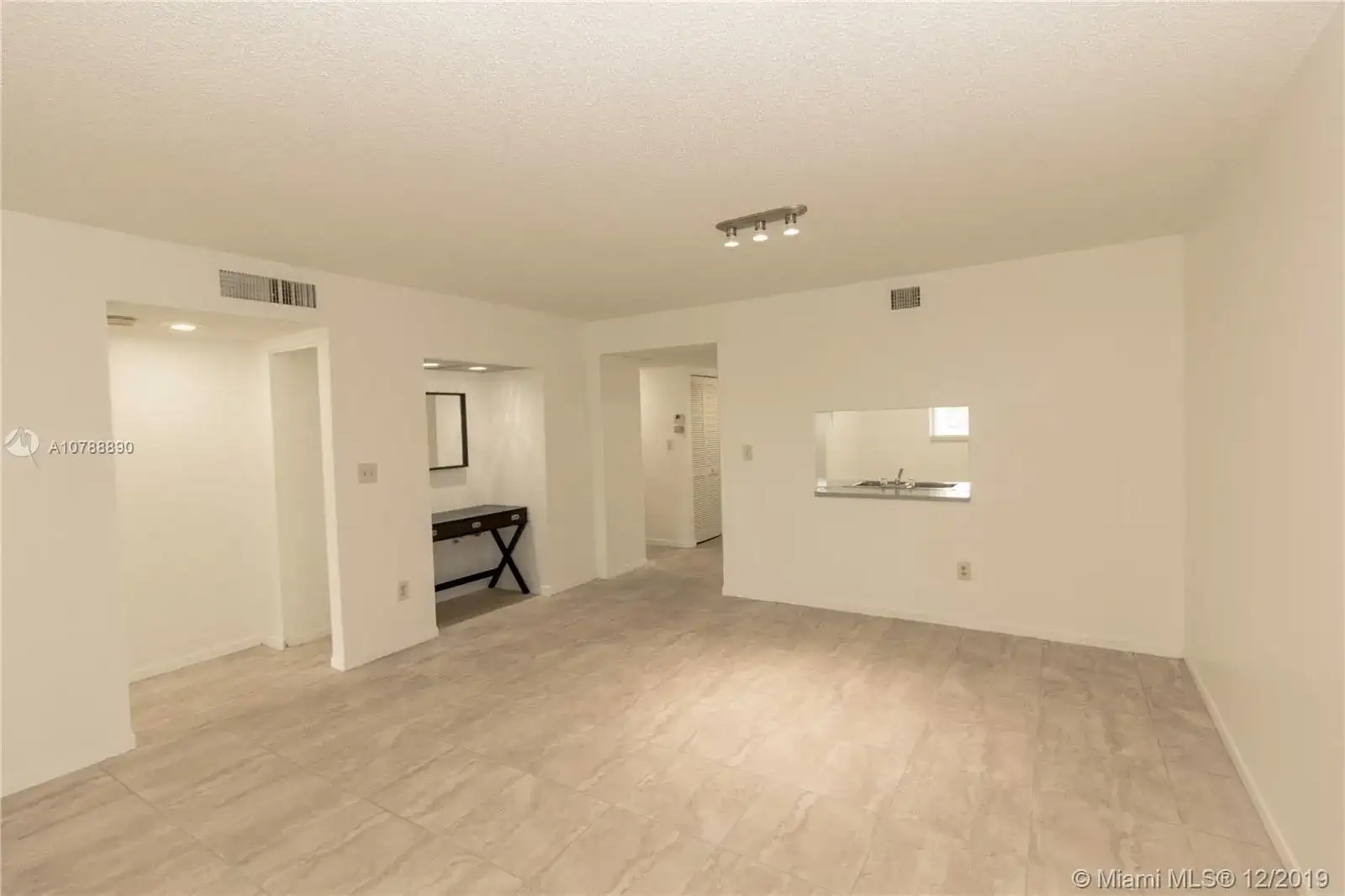 16051 Blatt Blvd # 104, Weston FL 33326 photo 3