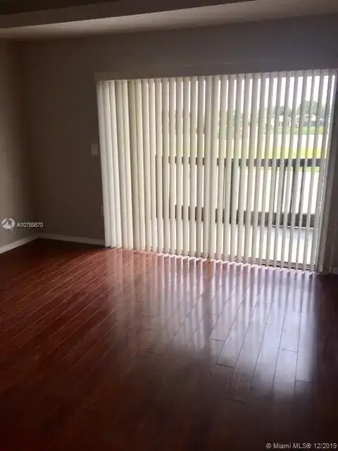 385 SW 113th way # 385, Pembroke Pines FL 33025 photo 3