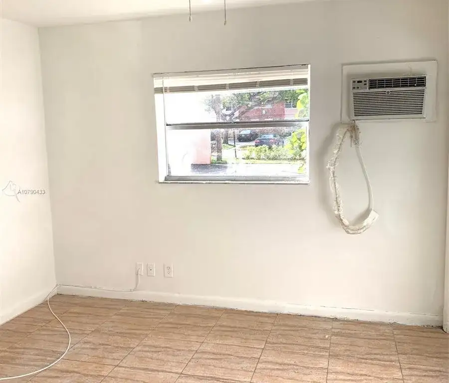 101 NE 41st St # G111, Oakland Park FL 33334 photo 2