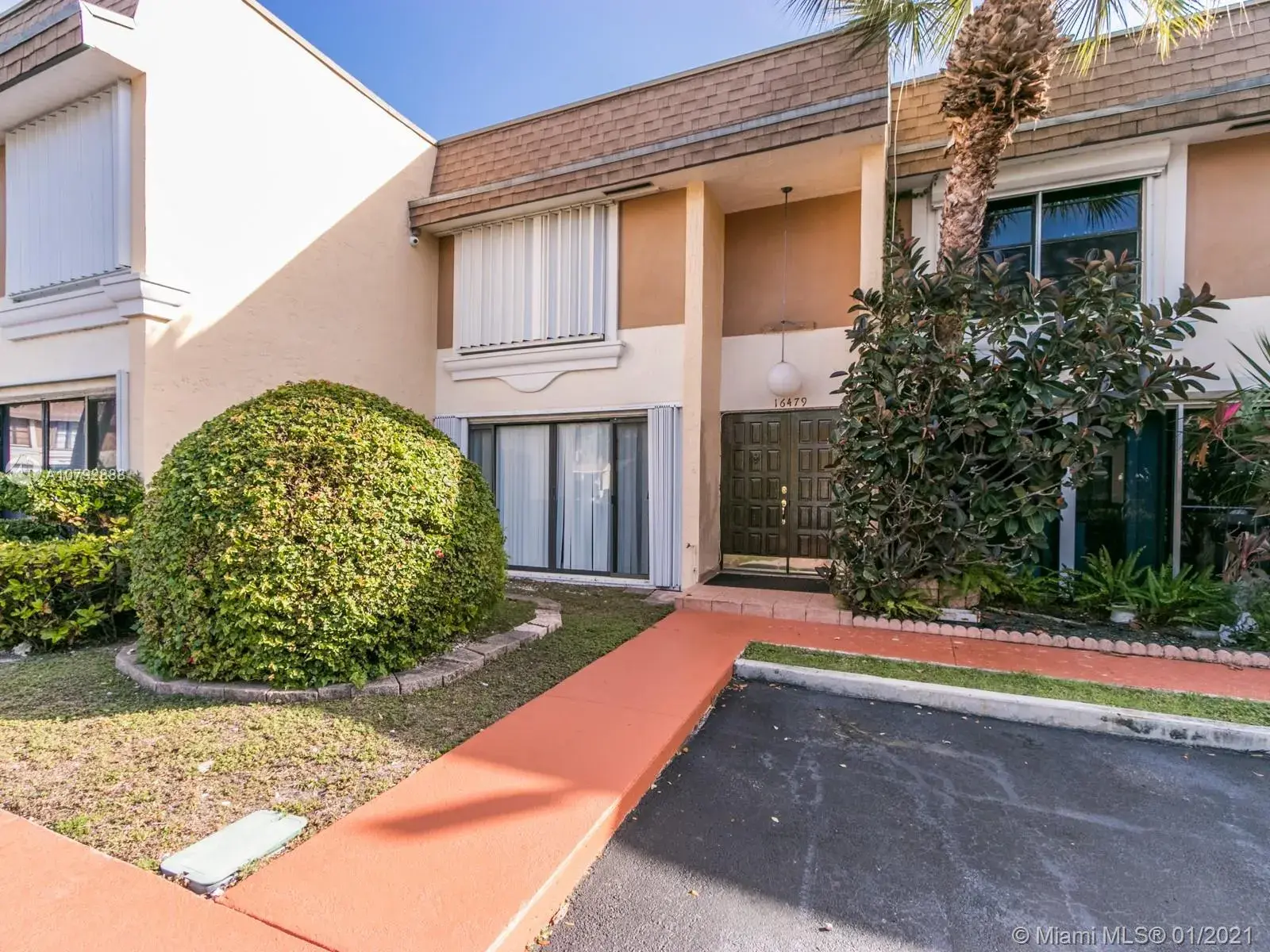 16479 NE 27th Pl # 16, North Miami Beach FL 33160