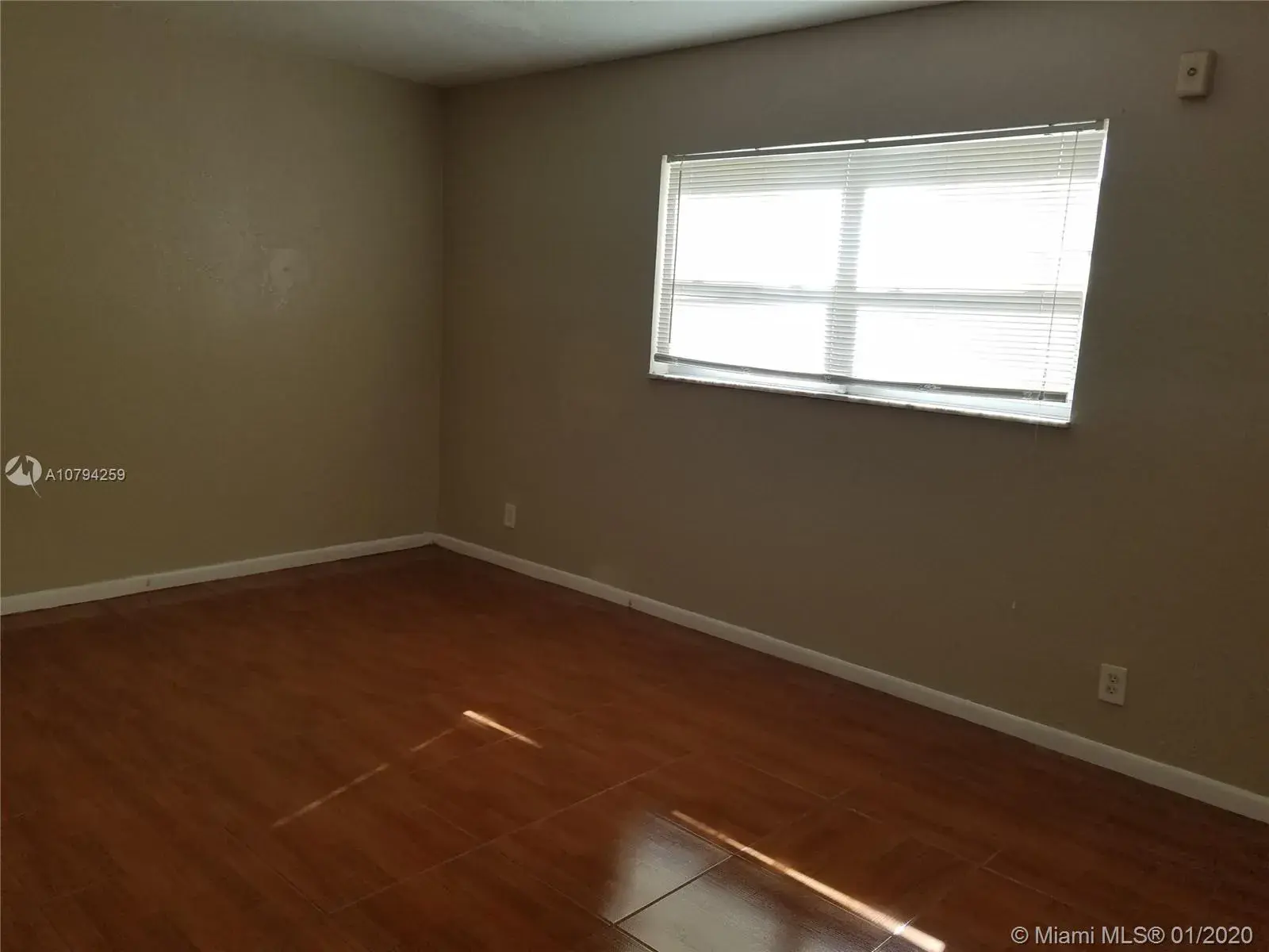 4160 NW 21st St # 123D, Lauderhill FL 33313
