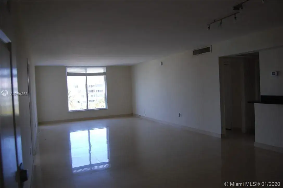 10350 W Bay Harbor Dr # 4D, Bay Harbor Islands FL 33154