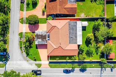 2410 SW 99th Ave, Miami FL 33165