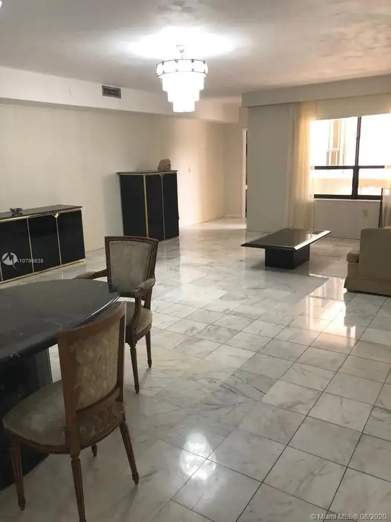 10185 Collins Ave # 516, Bal Harbour FL 33154 photo 3
