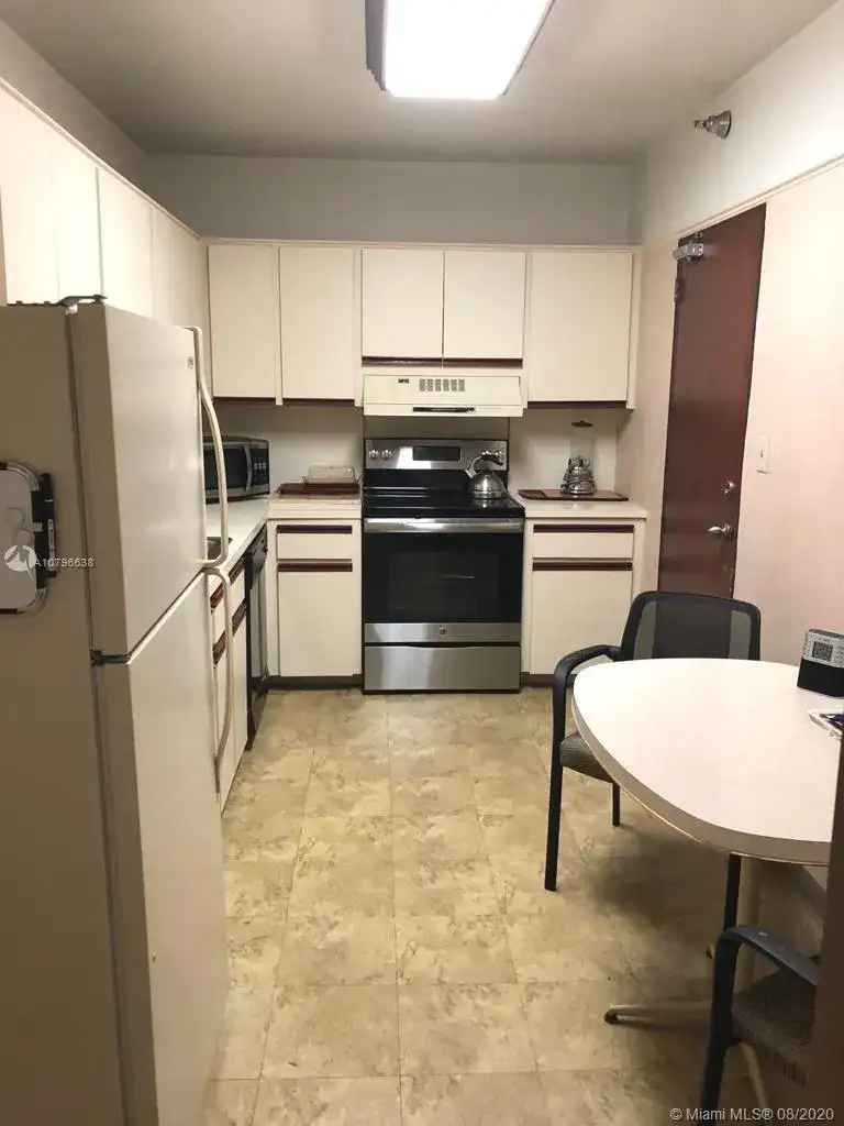 10185 Collins Ave # 516, Bal Harbour FL 33154 photo 5