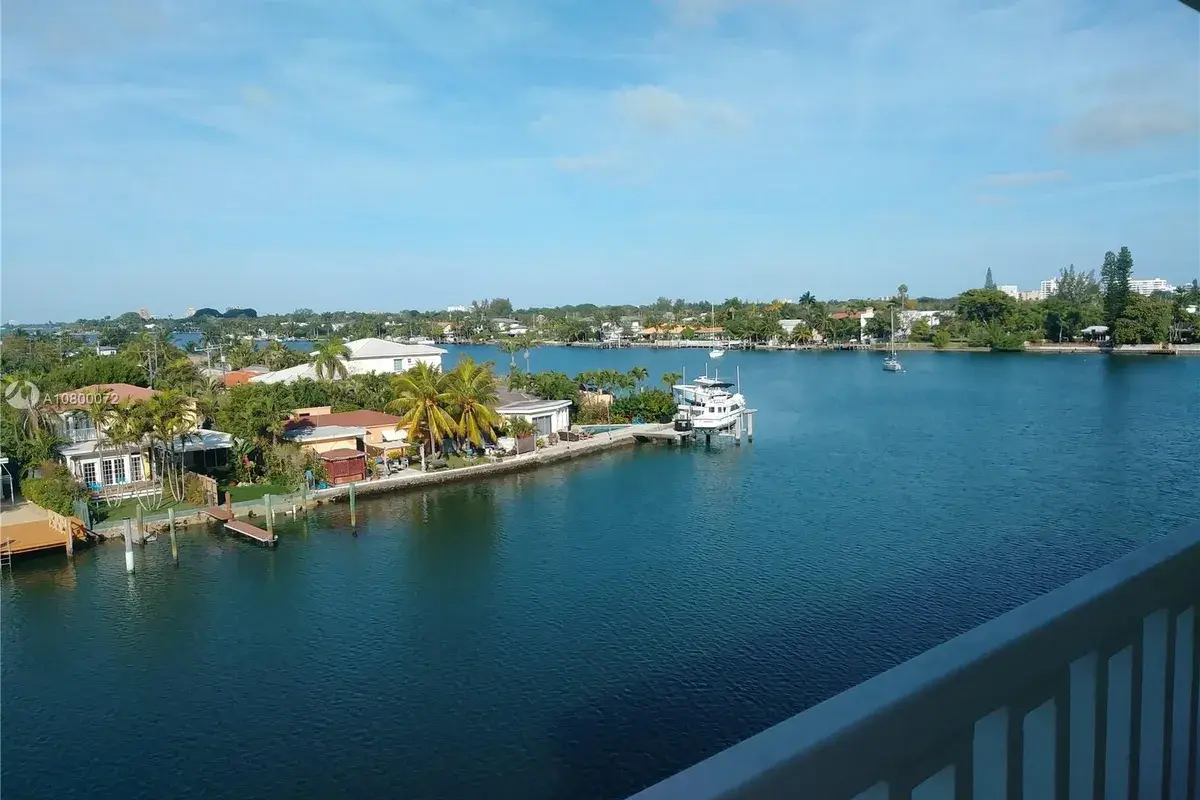 8530 Byron Ave # 502, Miami Beach FL 33141