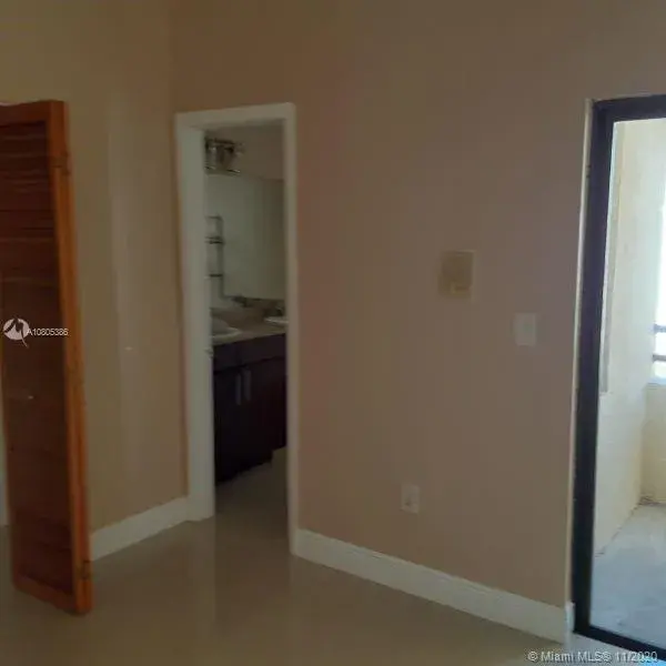 2956 Bird Ave # 6, Miami FL 33133