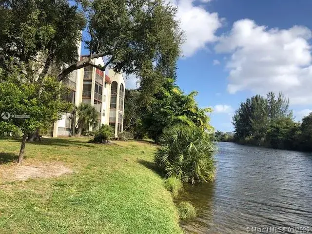 3330 Spanish Moss Ter # 108, Lauderhill FL 33319