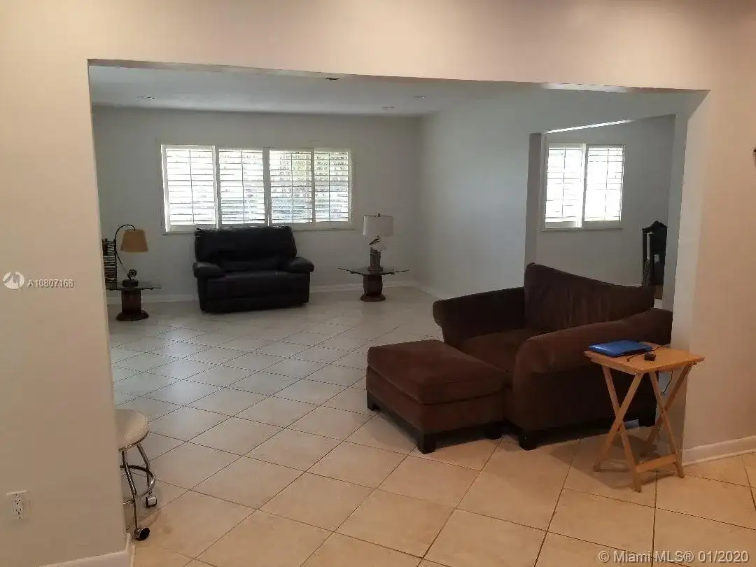 14520 SW 79th Ct, Palmetto Bay FL 33158 photo 2