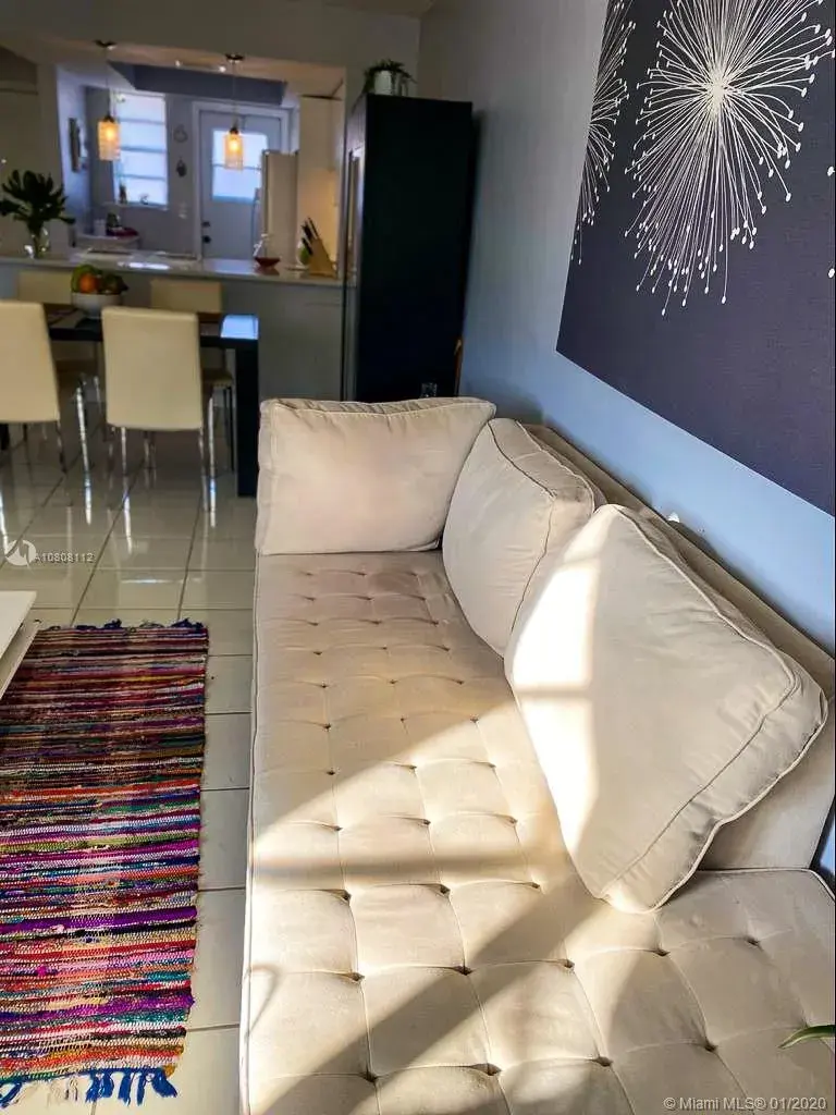 1333 E Hallandale Beach Blvd # 421, Hallandale Beach FL 33009
