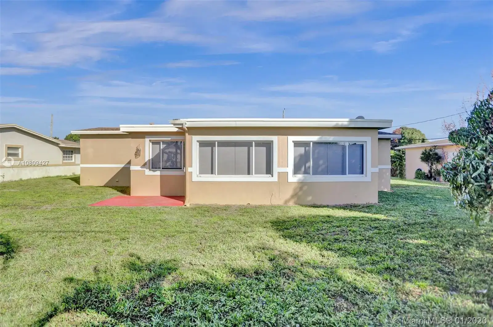 3478 NW 26th St, Lauderdale Lakes FL 33311 photo 3