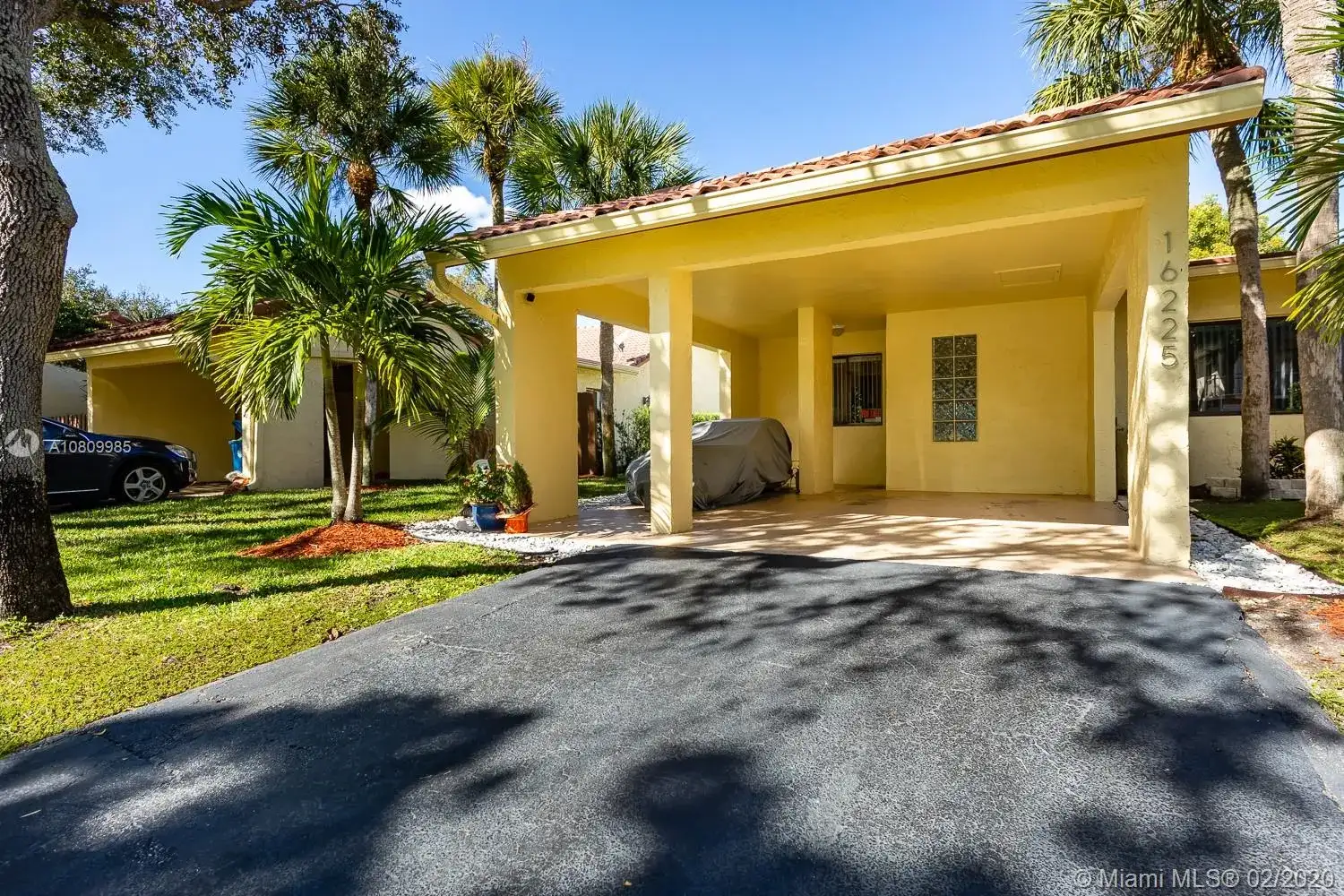 16225 Laurel Dr # 18, Weston FL 33326 photo 2