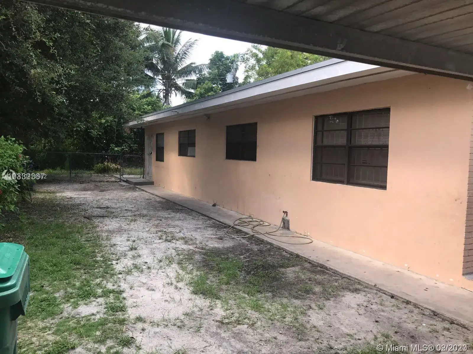 1128 NW 76th St, Miami FL 33150 photo 3