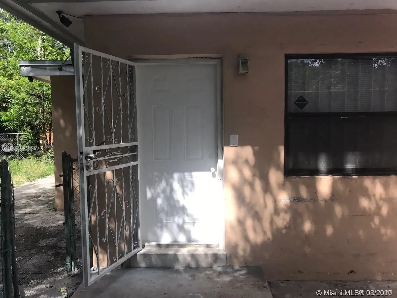 1128 NW 76th St, Miami FL 33150 photo 5