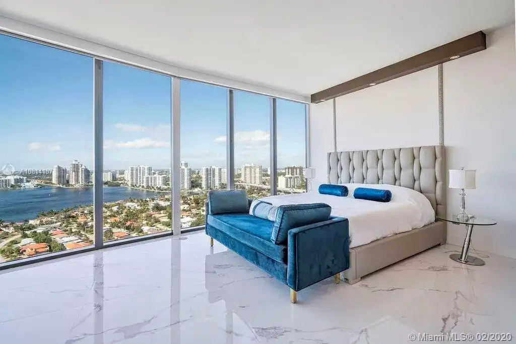 18555 Collins Ave # 2603, Sunny Isles Beach FL 33160 photo 3