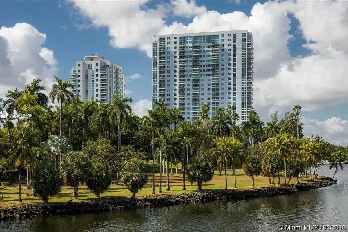 1861 NW S River Dr # 1602, Miami FL 33125