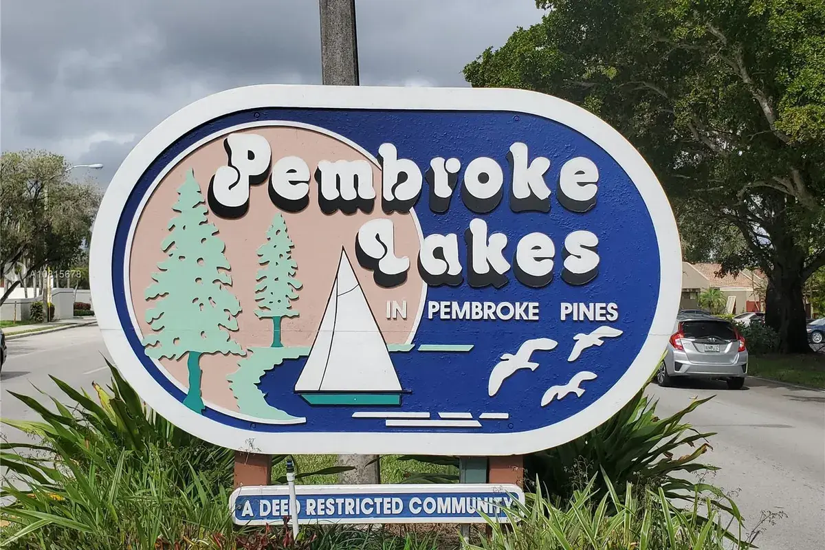 11233 NW 15th Pl, Pembroke Pines FL 33026