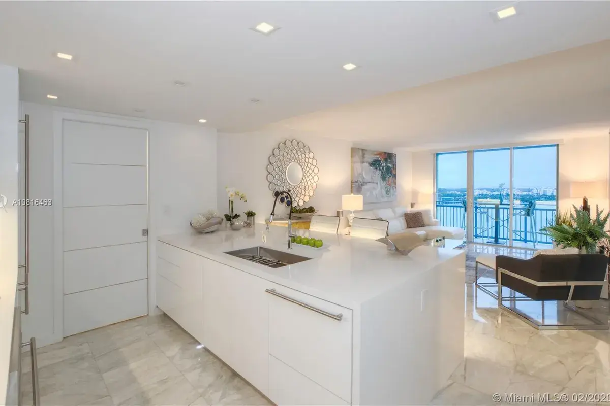 90 Alton Rd # 1806, Miami Beach FL 33139