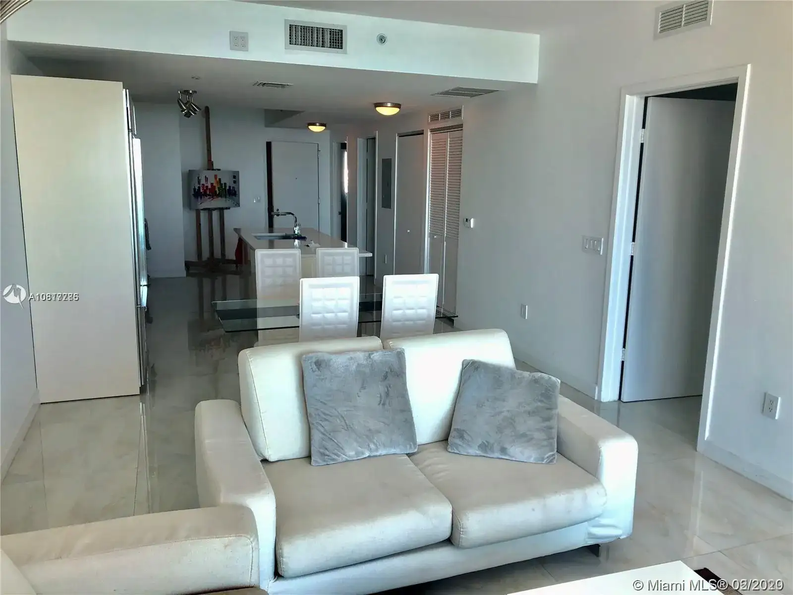 460 NE 28th St # 1907, Miami FL 33137 photo 4