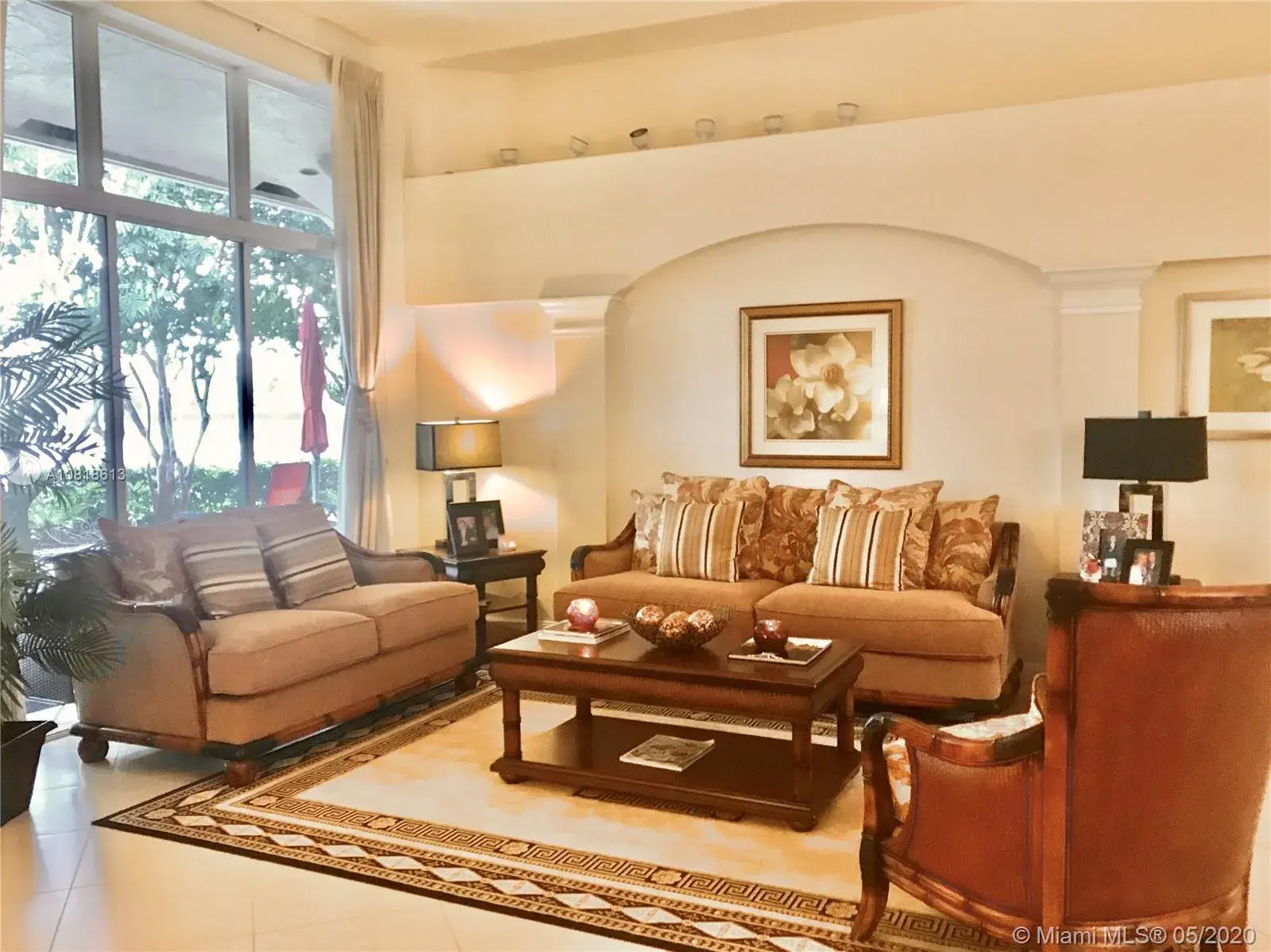 3843 Oak Ridge Cir, Weston FL 33331