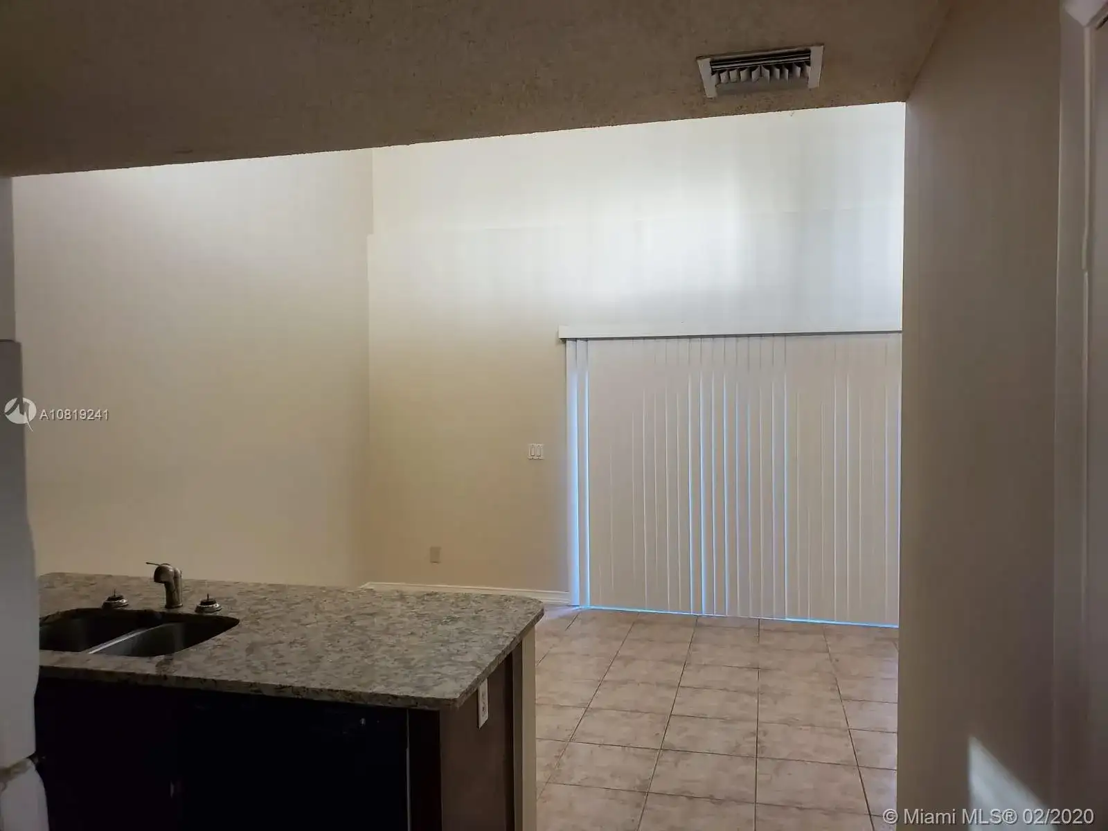 3591 NW 91st Ave, Sunrise FL 33351 photo 4